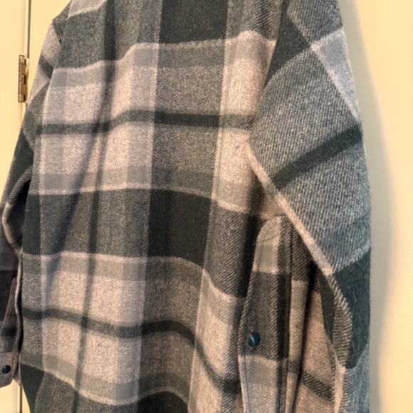 Vintage Woolrich Plaid Jacket - Picture 5 of 5